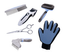 Pettini, Spazzole, Forbici, Guanti rimuovi pelo, Regolatori del pelo, Slanatori, Tosatrici e testine