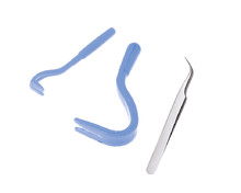 Pinzette e ganci rimuovi-zecche